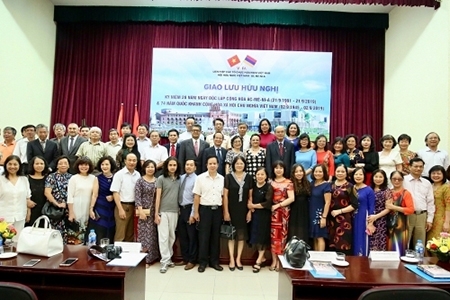 Vietnam, Armenia increase friendly exchanges