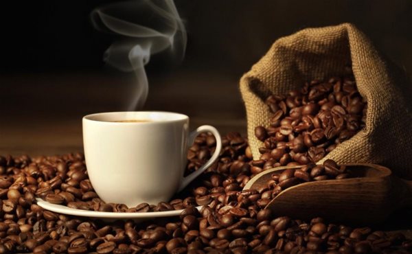 Cà phê Buôn Mê Thuột đã từng bị công ty Guangzhou Buon Ma Thuot Coffee đăng ký bảo hộ nhãn hiệu ở Trung Quốc. Cà phê Buôn Mê Thuột đã từng bị công ty Guangzhou Buon Ma Thuot Coffee đăng ký bảo hộ nhãn hiệu ở Trung Quốc.
