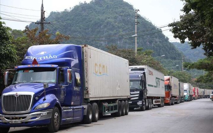 Tỉnh Lạng Sơn vừa đề xuất khẩn với Thủ tướng Chính phủ tạm thời dừng tiếp nhận hàng hoá lên cửa khẩu Tân Thanh trong 15 ngày để giải phóng hàng.