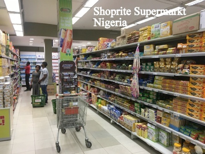 Quầy bánh kẹo tại siêu thị Shoprite Nigeria, trong đó nhập khẩu bánh Cosy Kinh Đô và LAMOSA của Việt Nam Quầy bánh kẹo tại siêu thị Shoprite Nigeria, trong đó nhập khẩu bánh Cosy Kinh Đô và LAMOSA của Việt Nam
