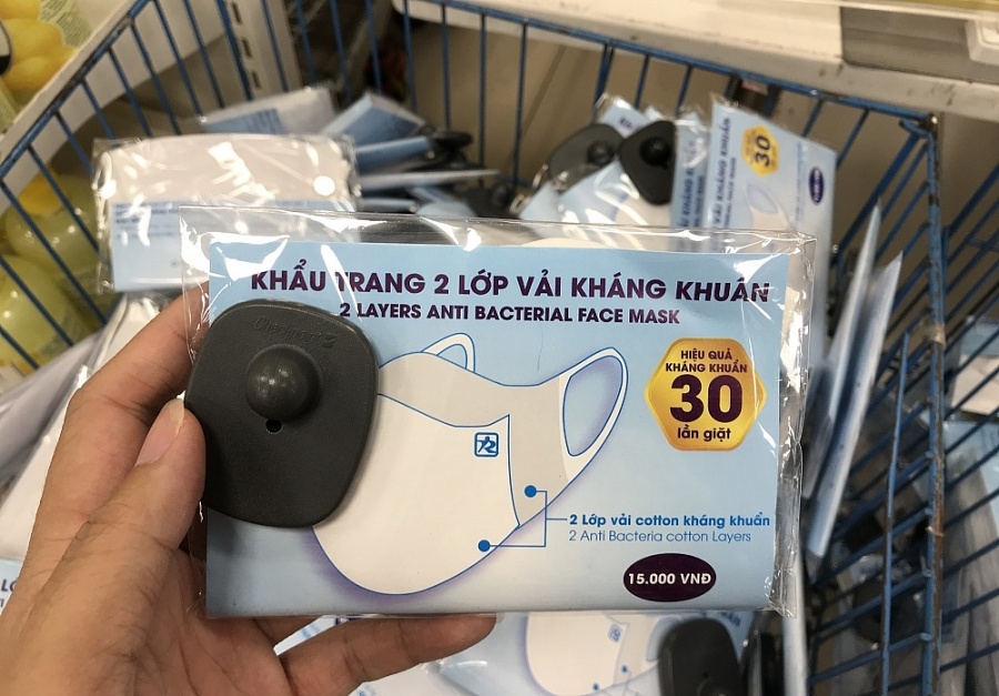 Khẩu trang vải đang được hơn 100 doanh nghiệp chuyển đổi sản xuất Khẩu trang vải đang được hơn 100 doanh nghiệp chuyển đổi sản xuất